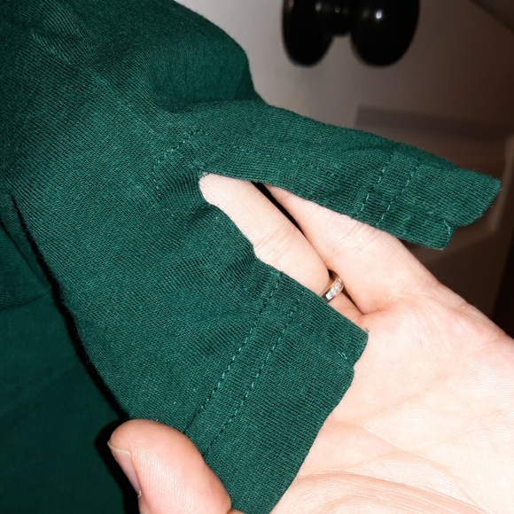 PINK Victoria Secret Campus Silver Glitter Logo T-Shirt 2021 - Picture 9 of 12